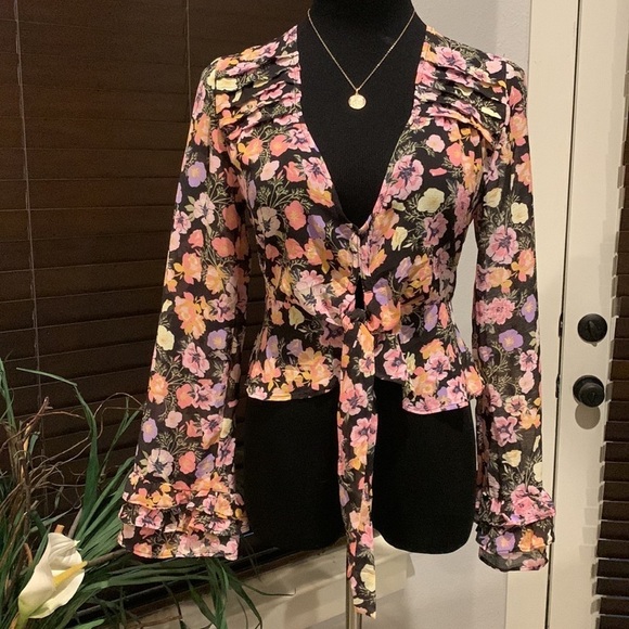 Free People New Tie Front Top - Size XS/S - Picture 1 of 13